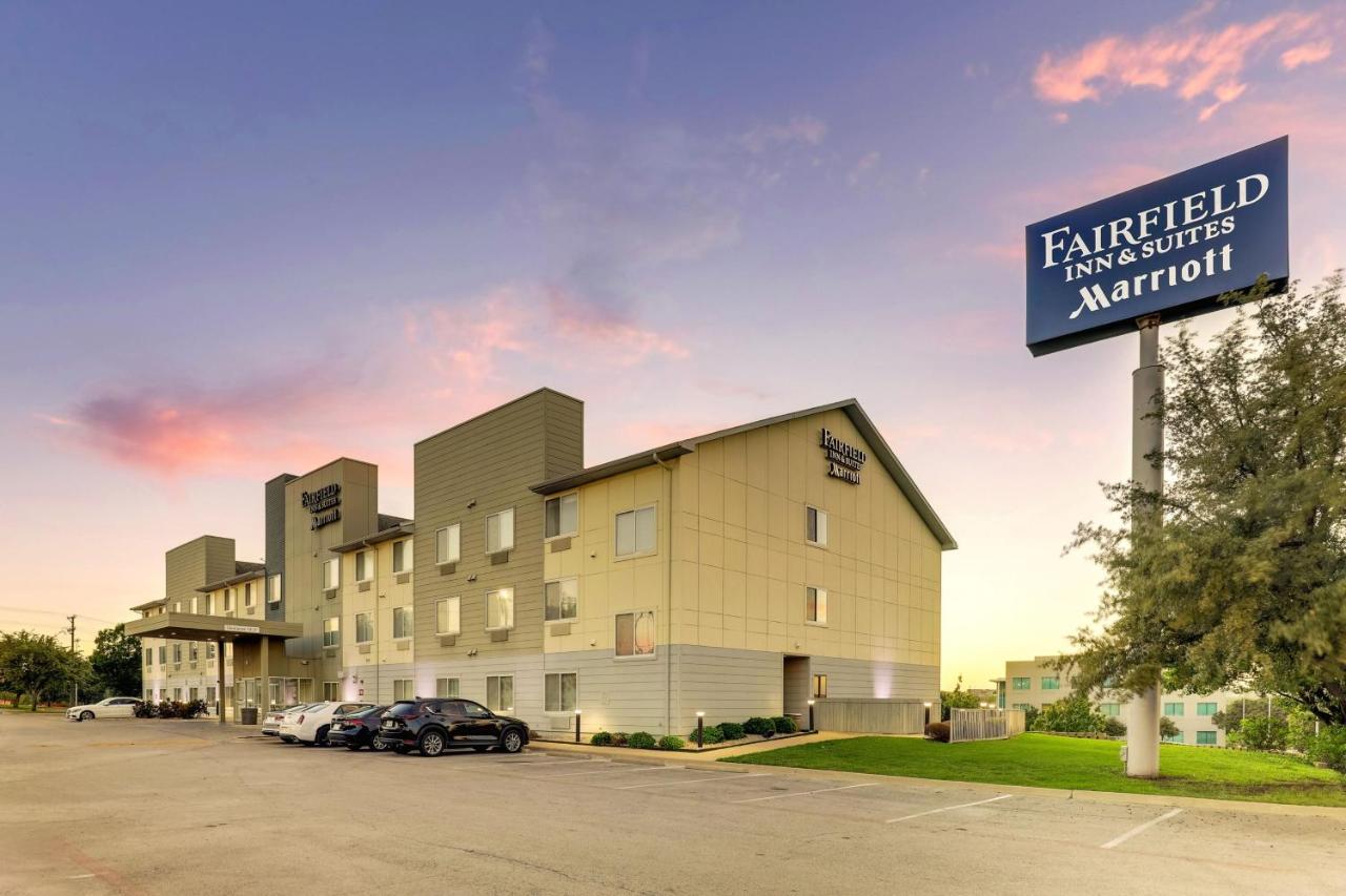 Fairfield Inn & Suites By Marriott Fort Worth I-30 West Near Nas Jrb Exterior photo