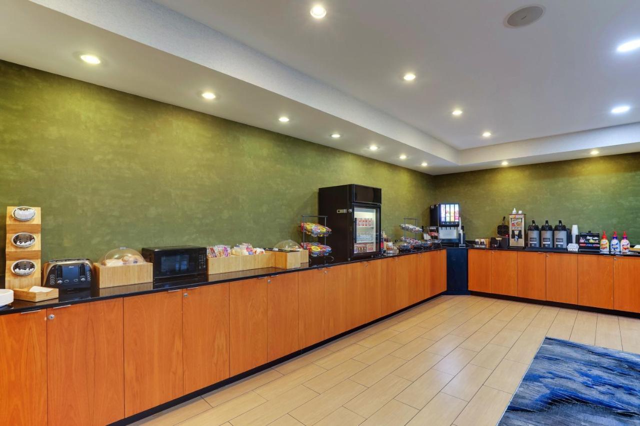 Fairfield Inn & Suites By Marriott Fort Worth I-30 West Near Nas Jrb Exterior photo