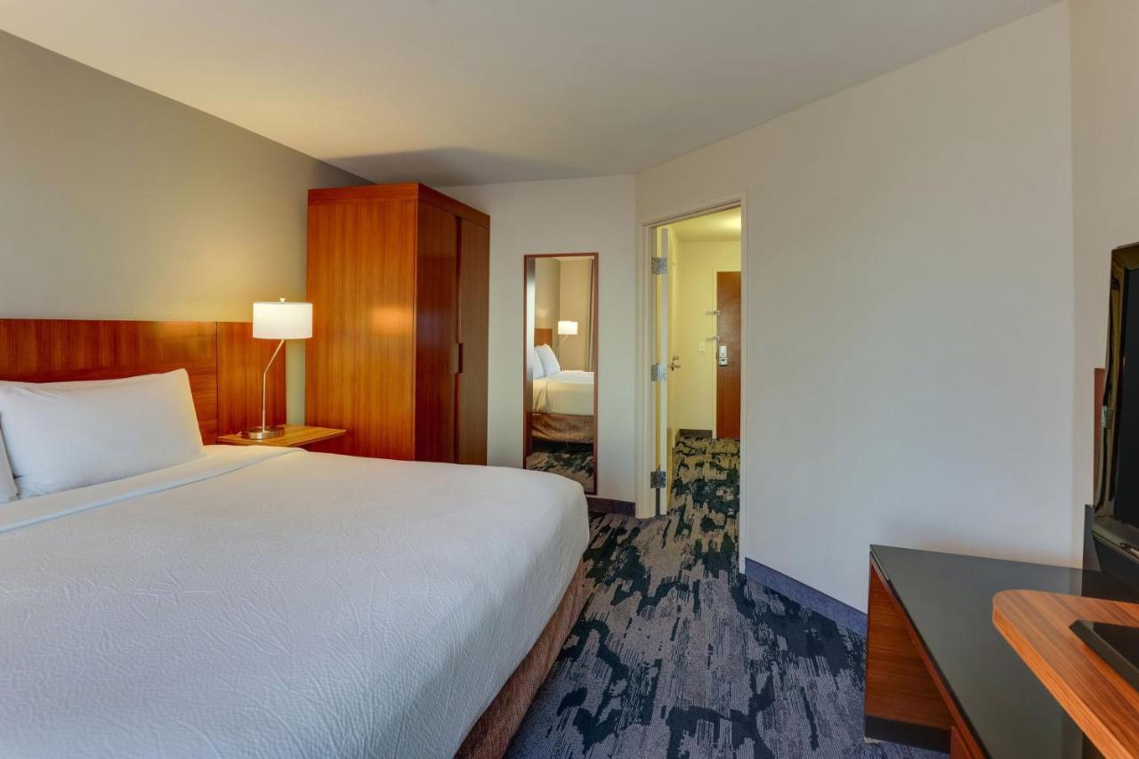 Fairfield Inn & Suites By Marriott Fort Worth I-30 West Near Nas Jrb Exterior photo