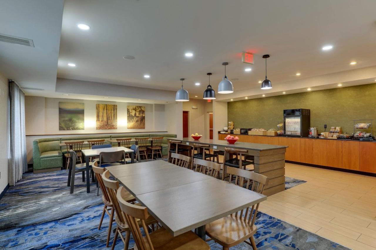 Fairfield Inn & Suites By Marriott Fort Worth I-30 West Near Nas Jrb Exterior photo