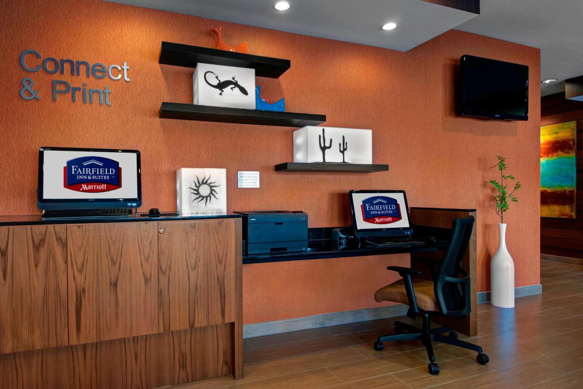 Fairfield Inn & Suites By Marriott Fort Worth I-30 West Near Nas Jrb Exterior photo